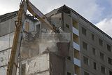 abriss-plattenbau-gera-085