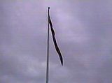 096