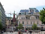 100_1145